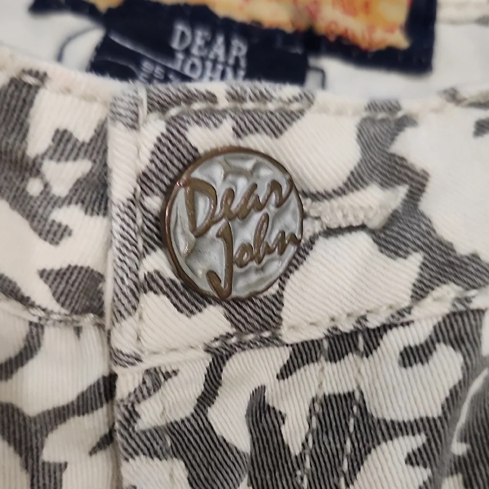 Dear John Off White Grey Womens Floral Cropped Ankle Jeans Low Mid Rise Sz 26 - Picture 10 of 10